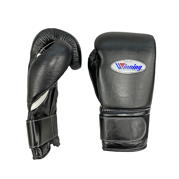 Боксерские перчатки Winning Black