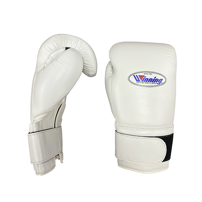 Боксерские перчатки Winning White
