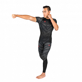 Рашгард с коротким рукавом Venum Phantom Black/Red 1